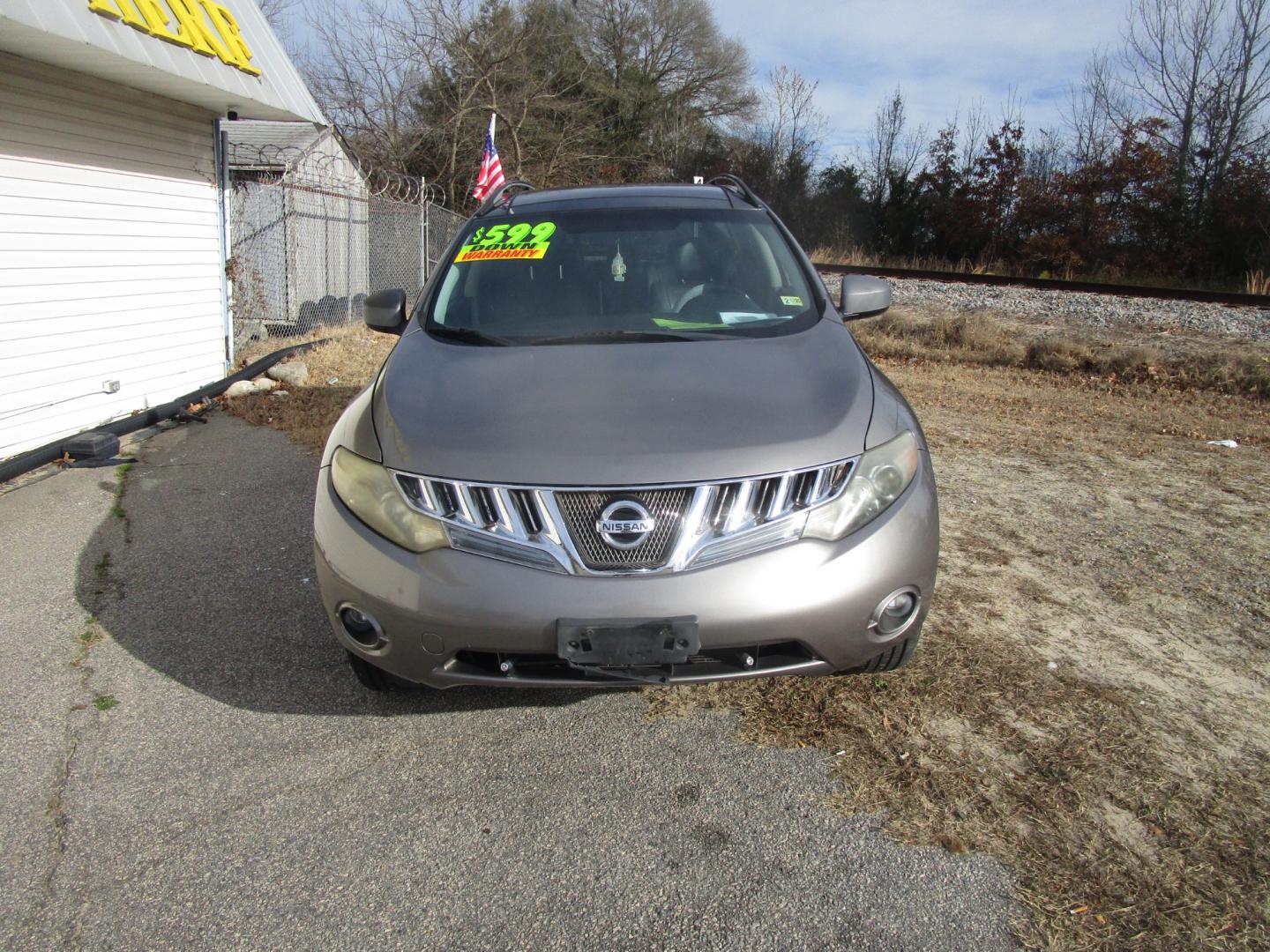 2010 Gray Nissan Murano LE AWD (JN8AZ1MWXAW) with an 3.5L V6 DOHC 24V engine, CVT transmission, located at 2553 Airline Blvd, Portsmouth, VA, 23701, (757) 488-8331, 36.813889, -76.357597 - ***VEHICLE TERMS*** Down Payment: $599 Weekly Payment: $90 APR: 23.9% Repayment Terms: 42 Months ***CALL ELIZABETH SMITH - DIRECTOR OF MARKETING @ 757-488-8331 TO SCHEDULE YOUR APPOINTMENT TODAY AND GET PRE-APPROVED RIGHT OVER THE PHONE*** - Photo#2